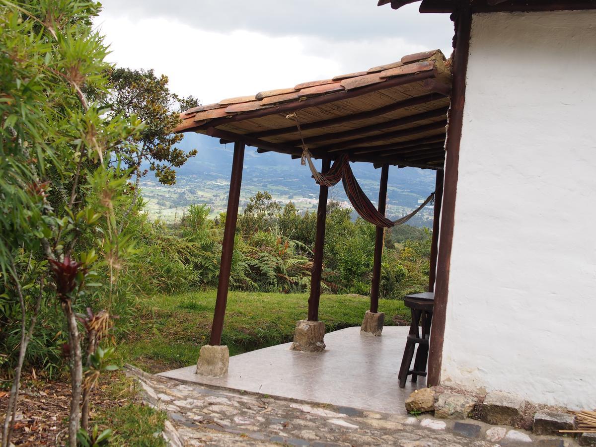 Villa Jardin Colibri Rnt 33633 Guatavita Esterno foto